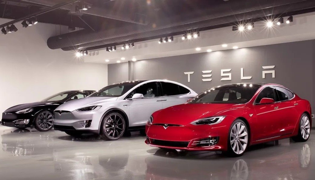 Tesla Motors Marketing Mix