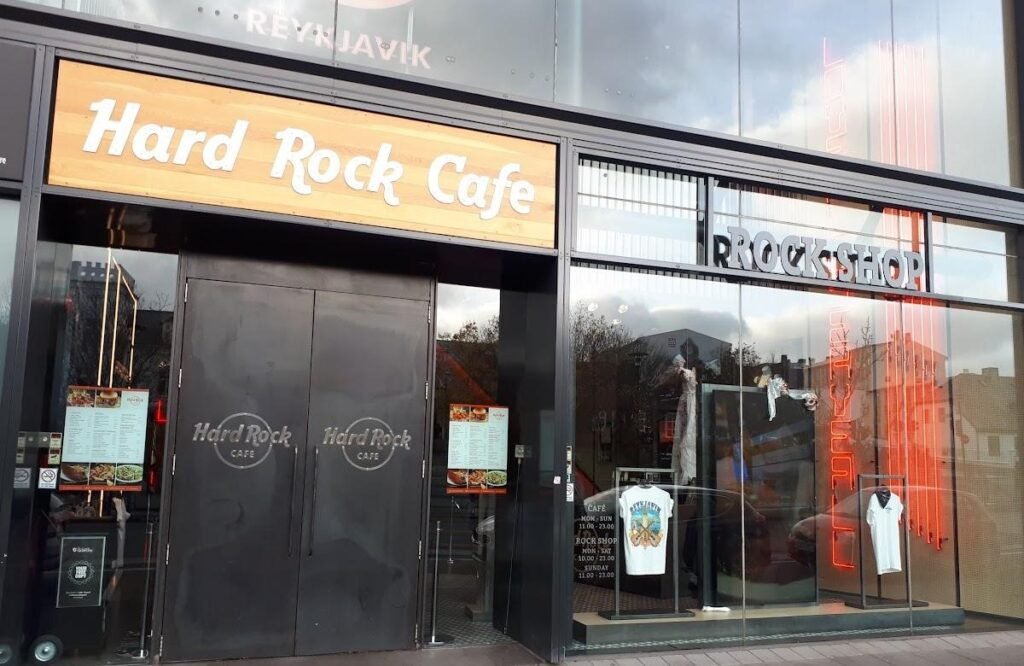 Hard Rock Cafe Marketing Mix