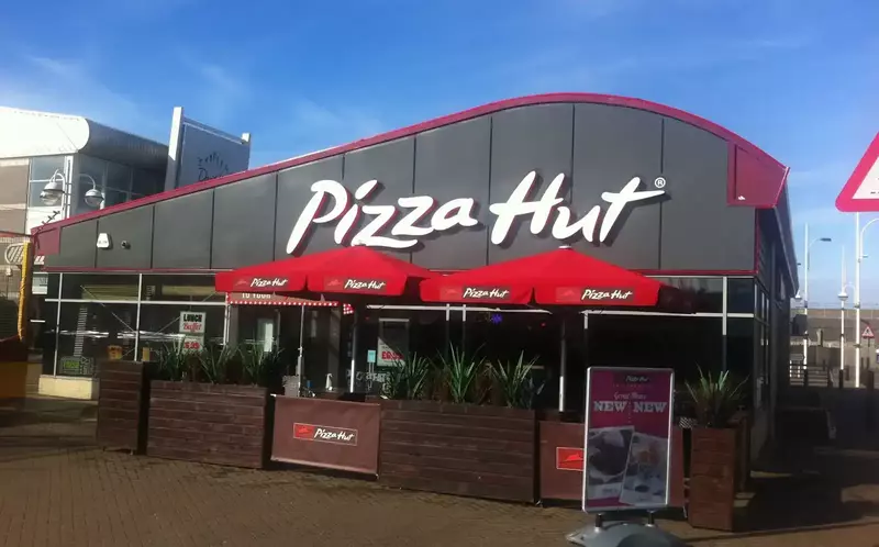 Pizza Hut Marketing Mix